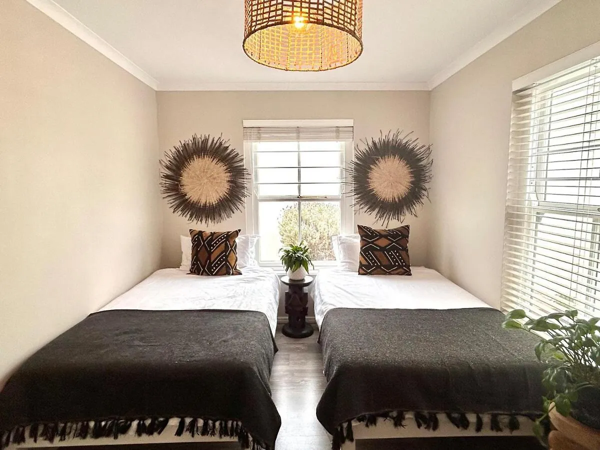 Bohemian Chic Family Home Imhoffʼs Gift 0*,  南アフリカ